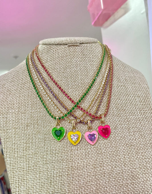 Cadena tenis de acero inoxidable con dije de corazón
